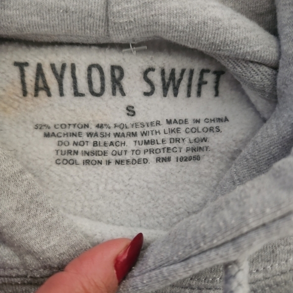 Taylor Swift Gray Loving Him Was Red Hoodie S - Picture 7 of 12